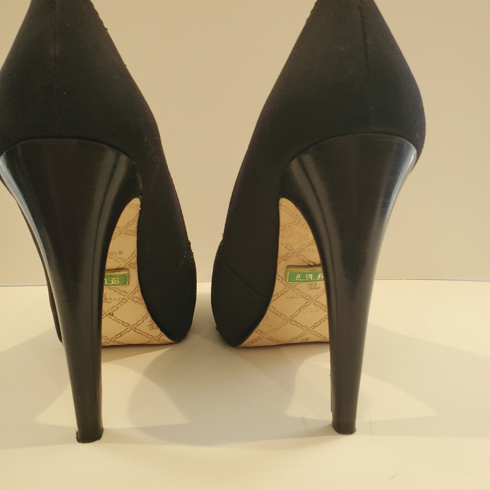 Super Hot L.A.M.B Heels - Picture 5 of 11